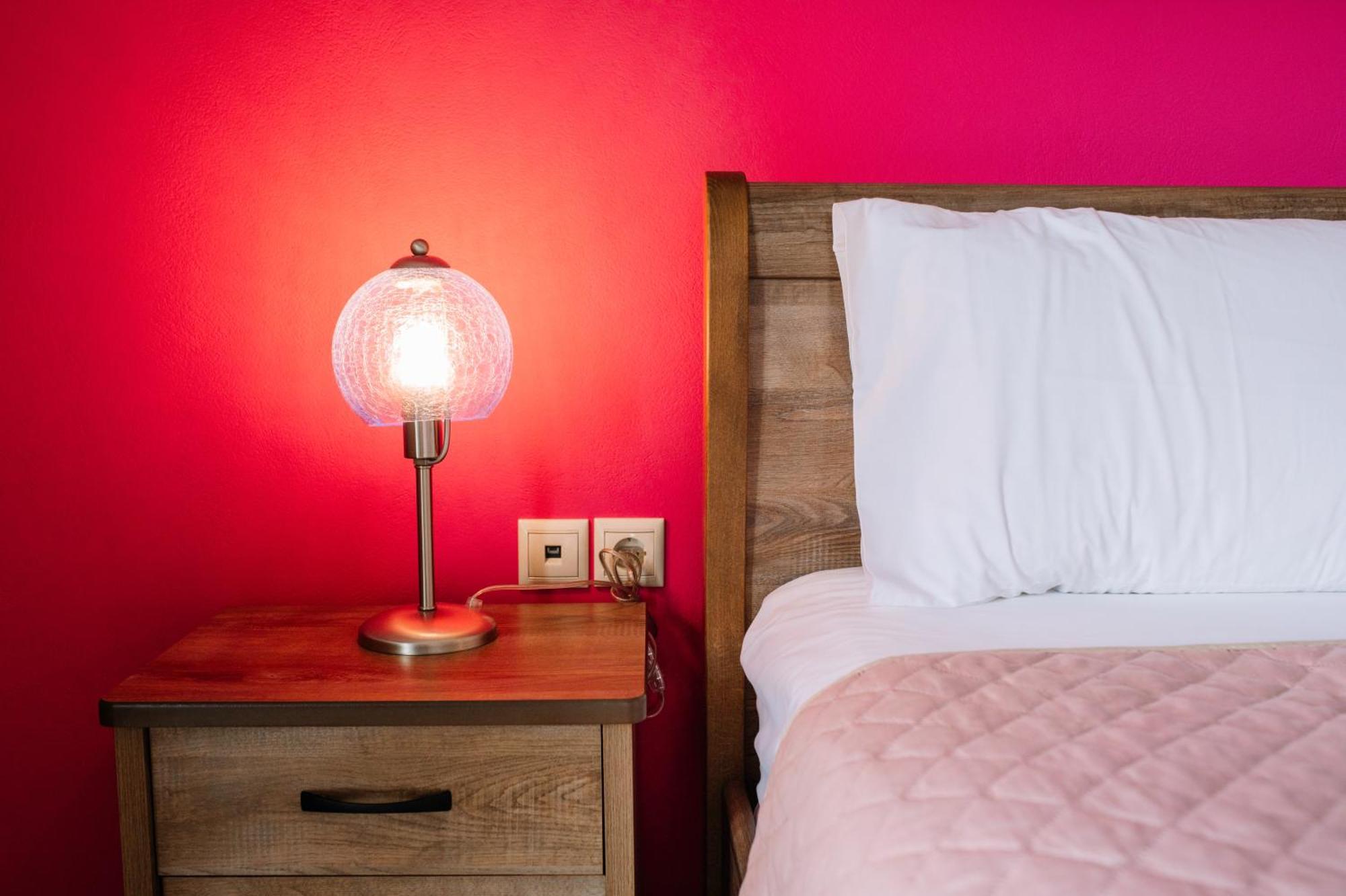 Konatsi Luxury Apartments Tirós エクステリア 写真